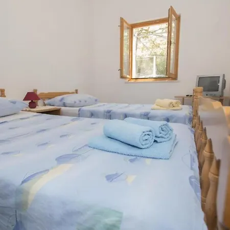 Holiday Blue Dream - Two Bedroom With Terrace And Sea View